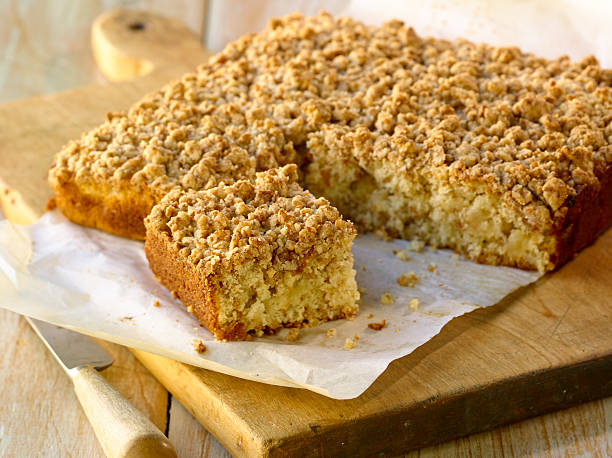 food - apple crumble coffee cake stock pictures, royalty-free photos & images