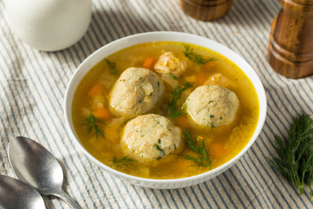 healthy jewish matzo ball soup - matzo ball soup stock pictures, royalty-free photos & images