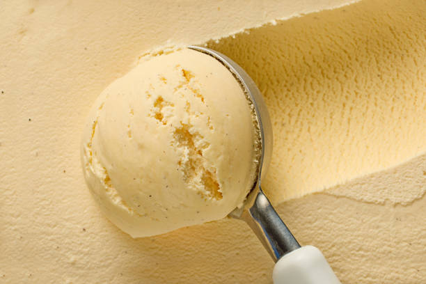 vanilla ice cream - vanilla ice cream stock pictures, royalty-free photos & images